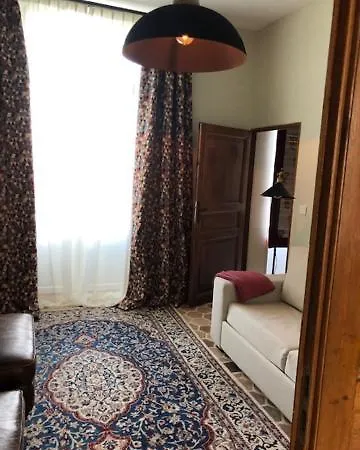 Panzió Chateau De Leger